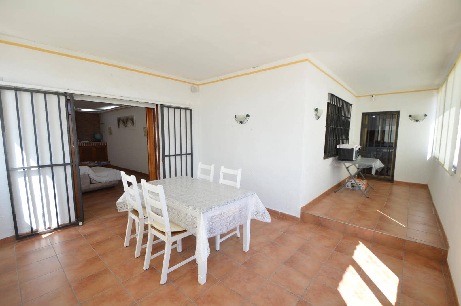 5 soverom Villa til salgs i Vinaros med garasje - € 380 000 (Ref: 8904580)