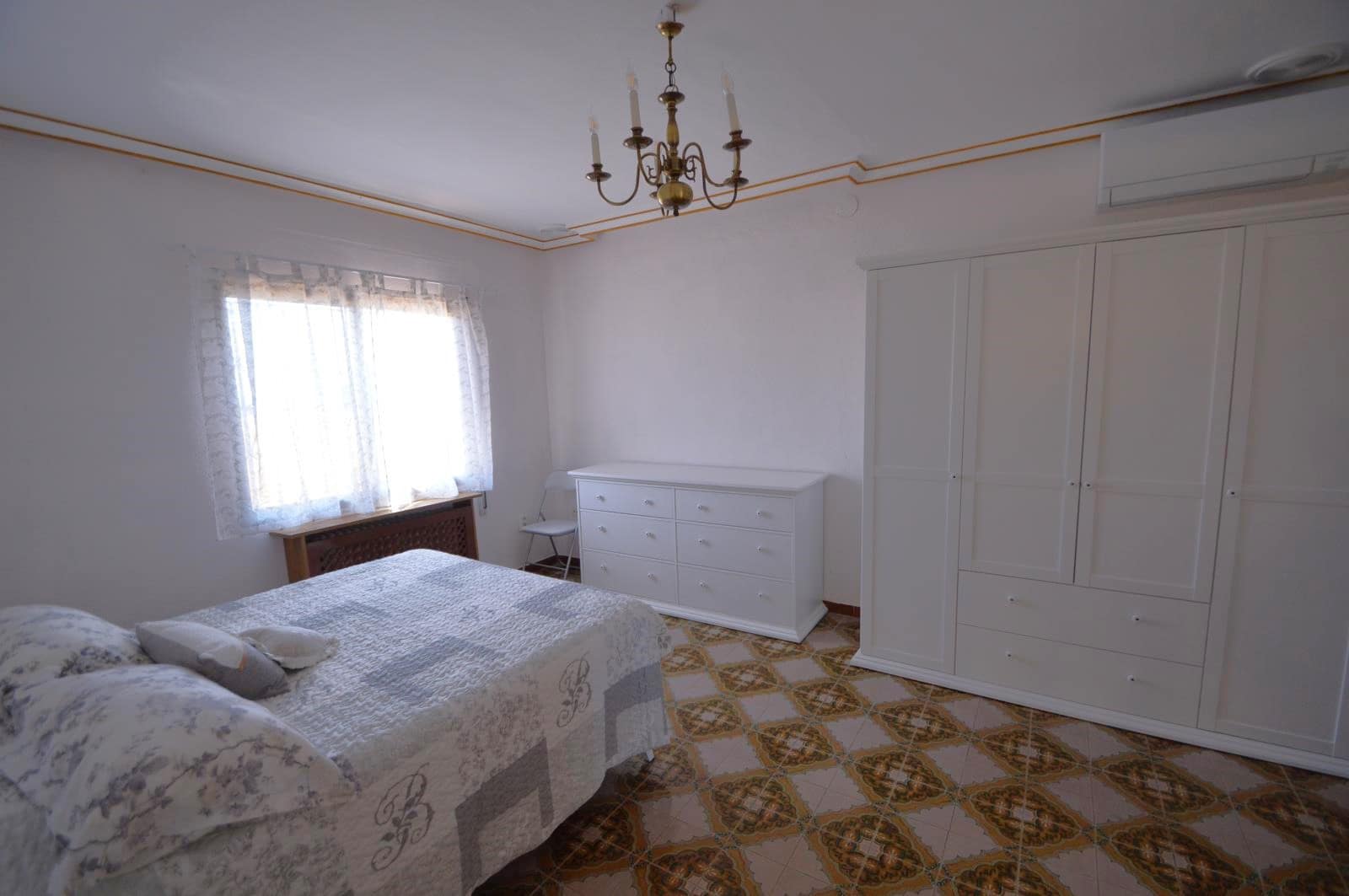 5 soverom Villa til salgs i Vinaros med garasje - € 380 000 (Ref: 8904580)