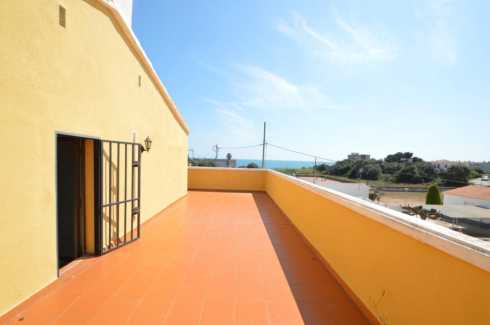 5 soverom Villa til salgs i Vinaros med garasje - € 380 000 (Ref: 8904580)