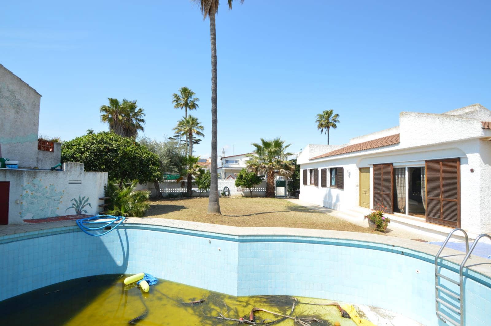 5 soverom Villa til salgs i Vinaros med svømmebasseng garasje - € 320 000 (Ref: 8960331)