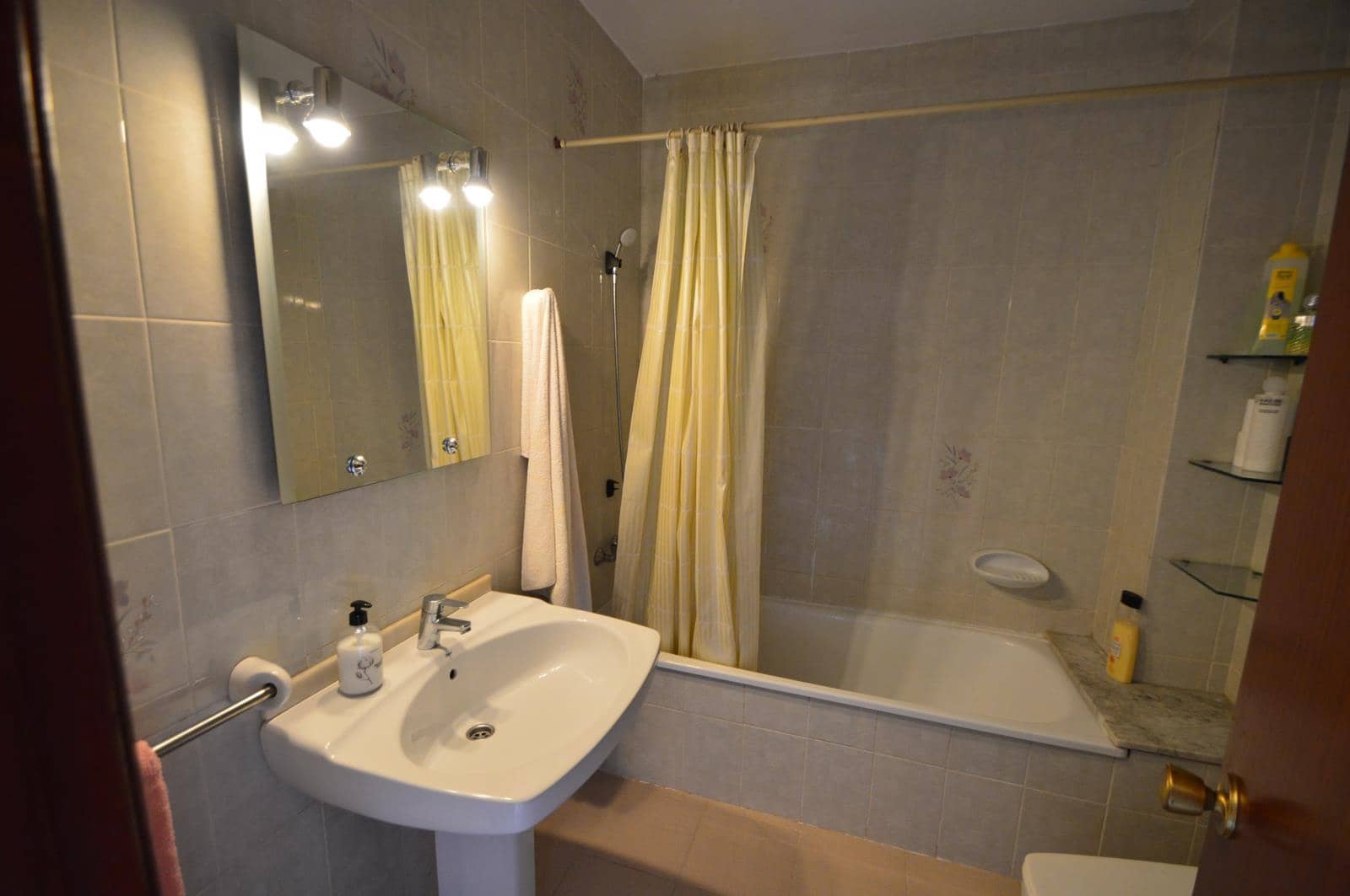 4 soveværelse Villa til salg i Vinaros med garage - € 195.000 (Ref: 9057160)