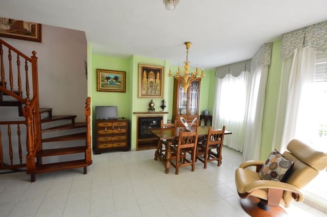 4 camera da letto Villa in vendita in Vinaròs con garage - 195.000 € (Rif: 9057160)