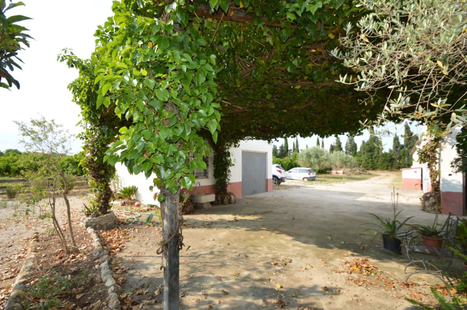 3 soveværelse Finca/Landehus til salg i Vinaros med garage - € 270.000 (Ref: 9061515)