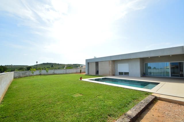 4 slaapkamer Villa te koop in Vinaròs met zwembad garage - € 545.000 (Ref: 9103566)