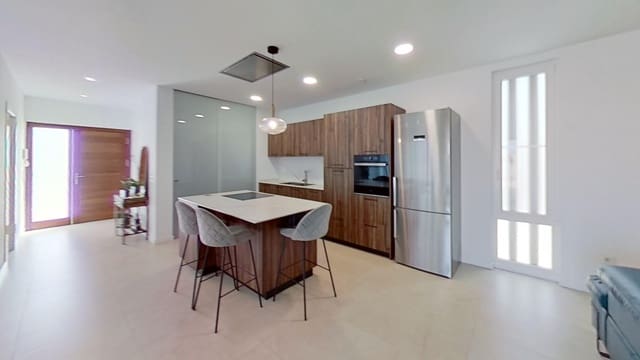 4 slaapkamer Villa te koop in Vinaròs met zwembad garage - € 545.000 (Ref: 9103566)