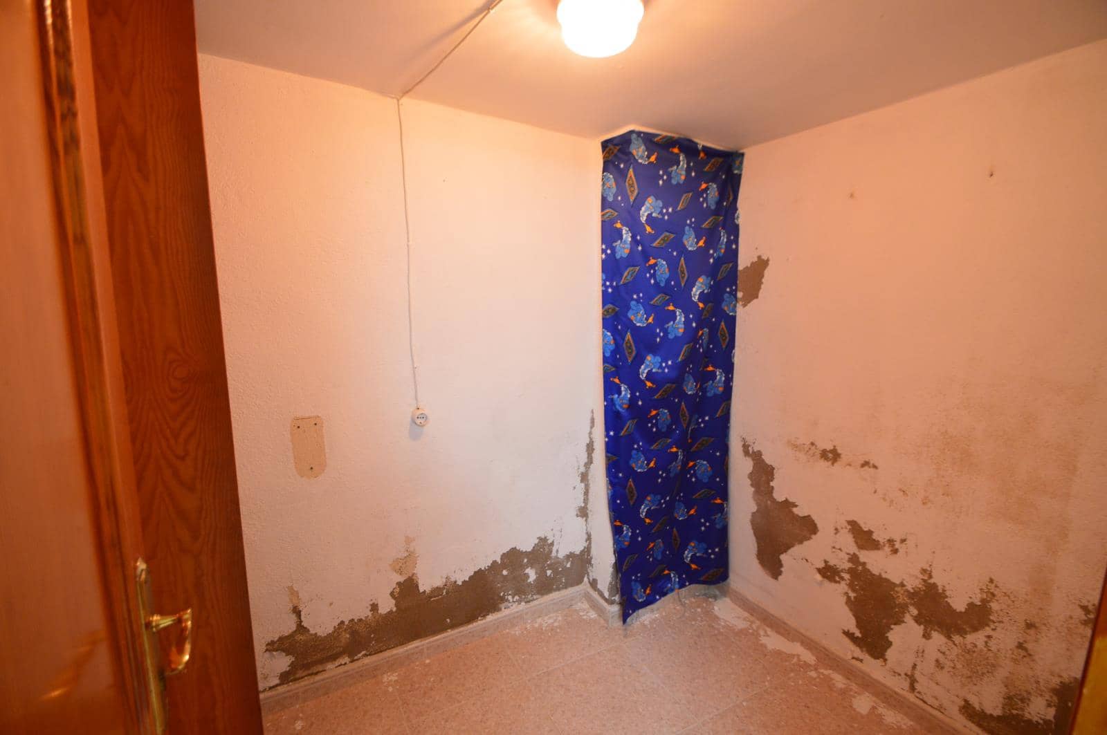 Erhverv til salg i Vinaros - € 230.000 (Ref: 9109582)