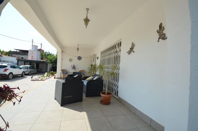 4 camera da letto Villa in vendita in Vinaròs con piscina garage - 370.000 € (Rif: 9123541)