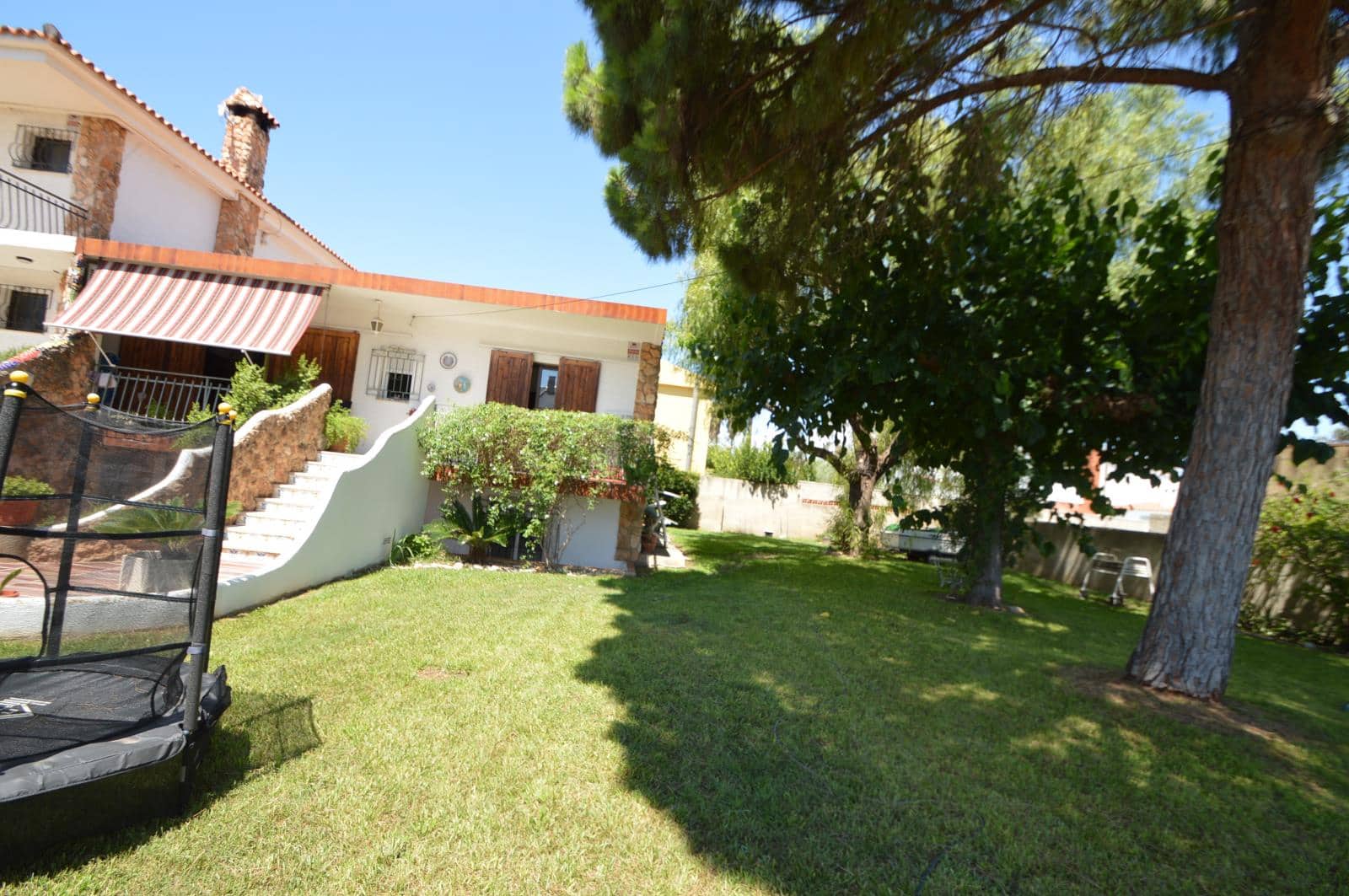 4 chambre Villa/Maison à vendre à Vinaros avec garage - 285 000 € (Ref: 9146103)