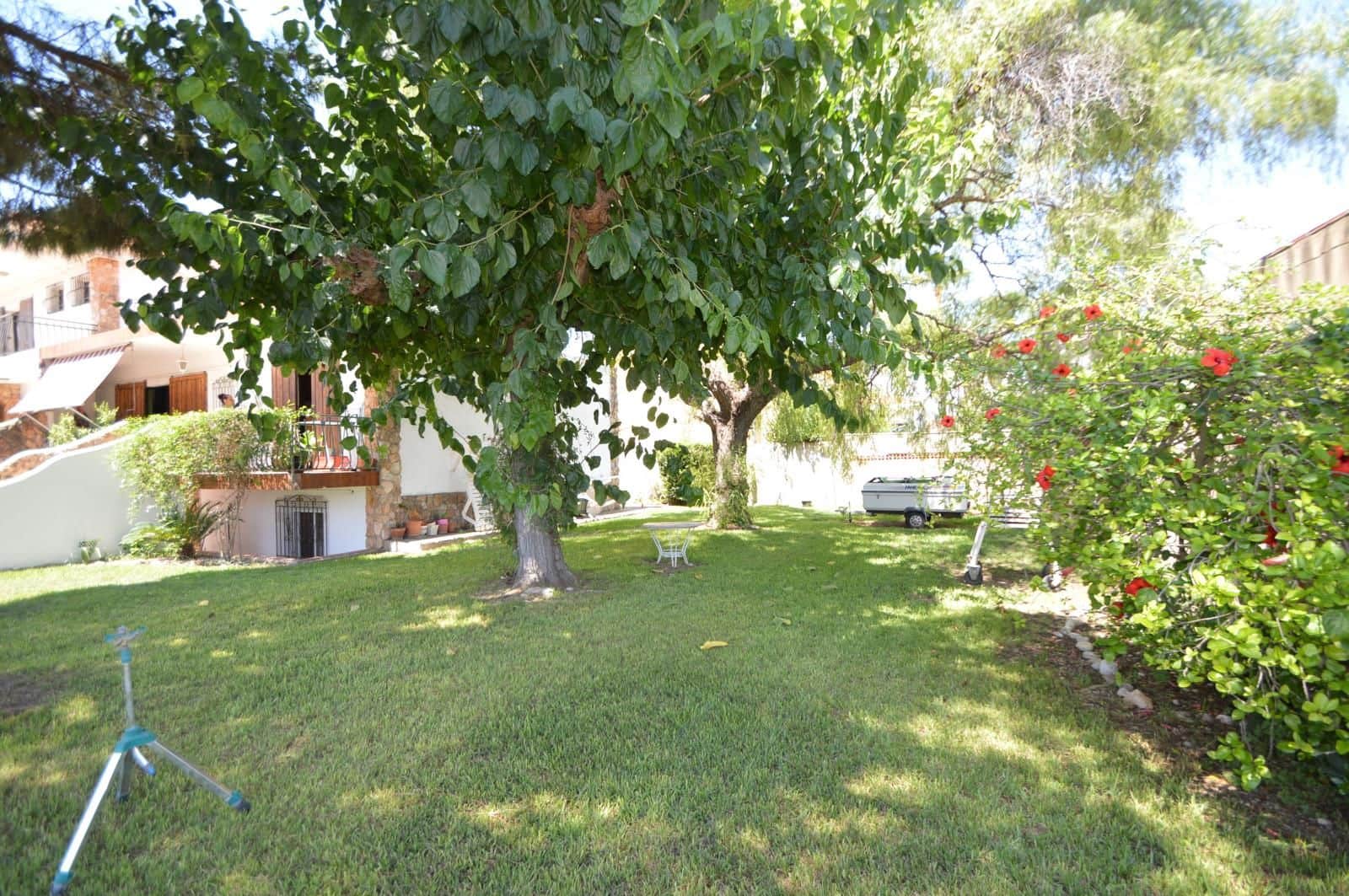 4 chambre Villa/Maison à vendre à Vinaros avec garage - 285 000 € (Ref: 9146103)