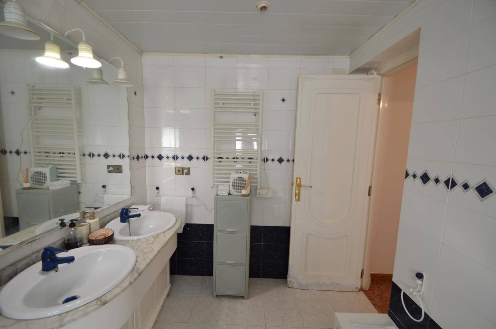 7 sypialnia Willa na sprzedaż w Vinaros z basenem garażem - 1 100 000 € (Ref: 9146511)