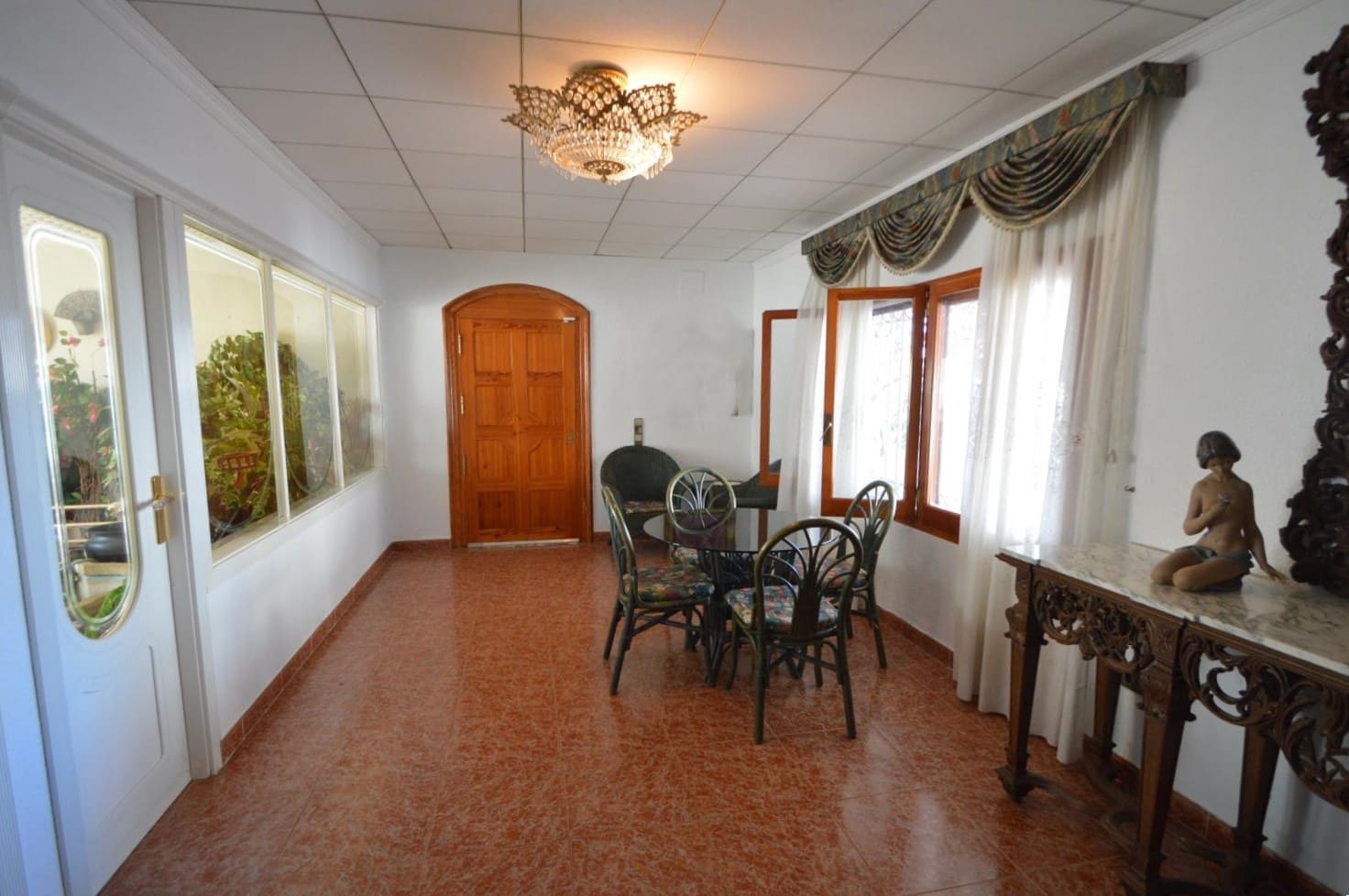 7 sypialnia Willa na sprzedaż w Vinaros z basenem garażem - 1 100 000 € (Ref: 9146511)