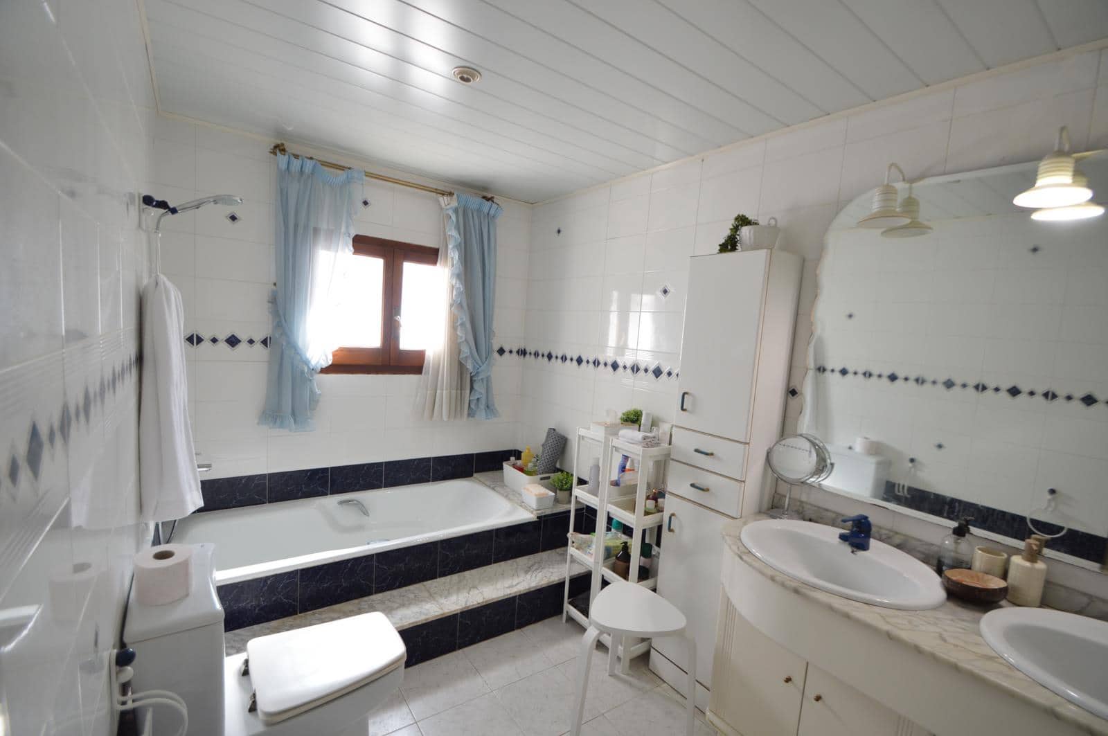 7 sypialnia Willa na sprzedaż w Vinaros z basenem garażem - 1 100 000 € (Ref: 9146511)