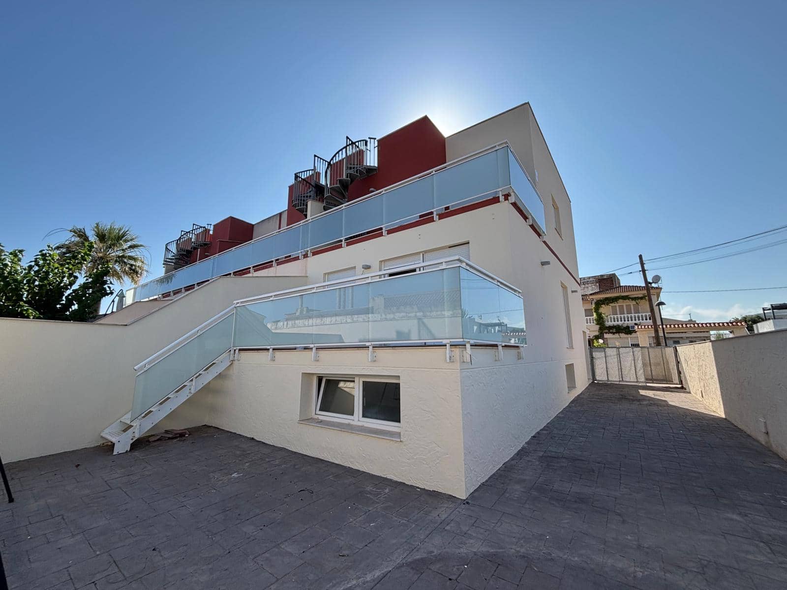 4 chambre Villa/Maison à vendre à Vinaros avec garage - 265 000 € (Ref: 9148096)