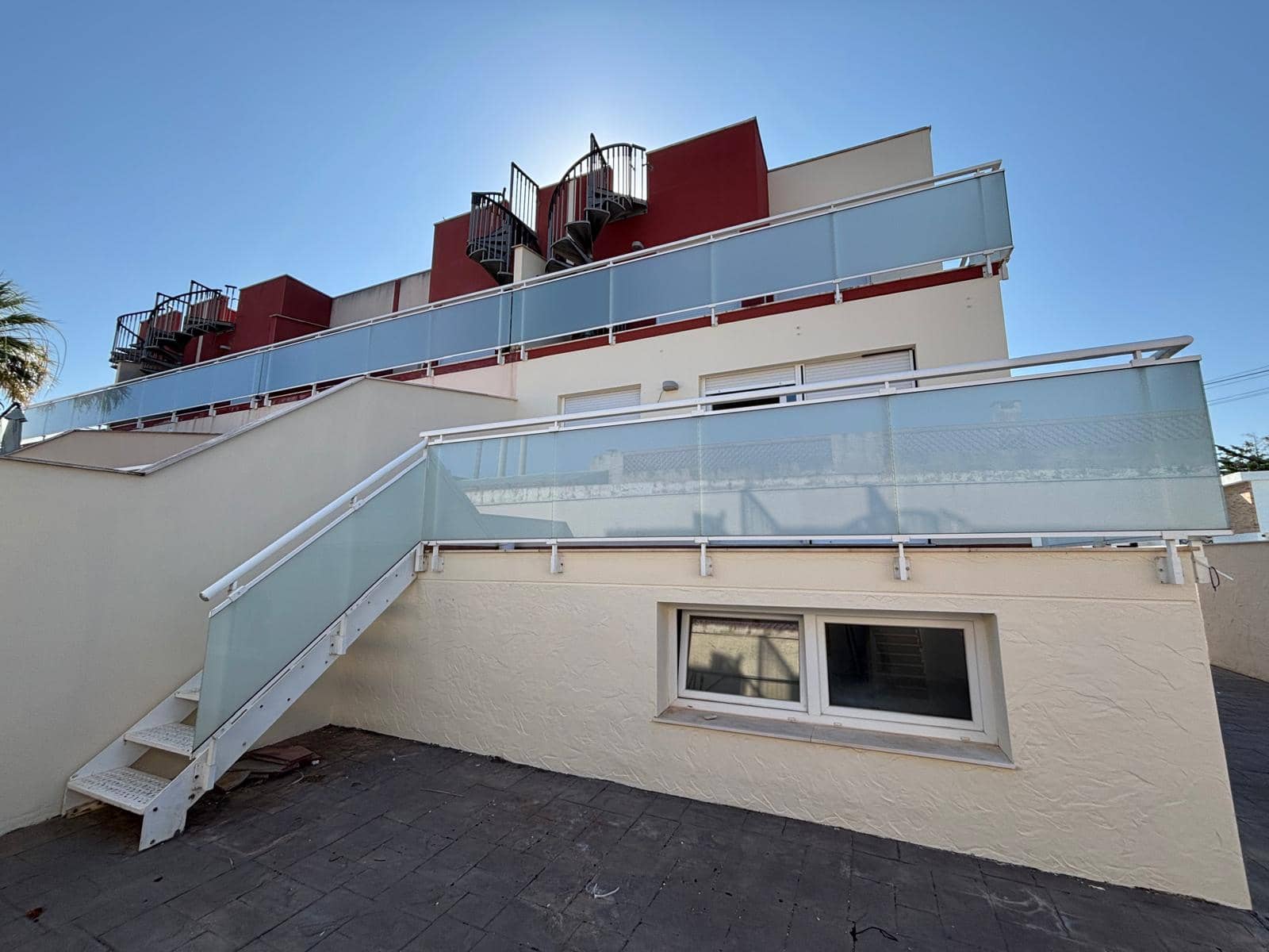 4 chambre Villa/Maison à vendre à Vinaros avec garage - 265 000 € (Ref: 9148096)