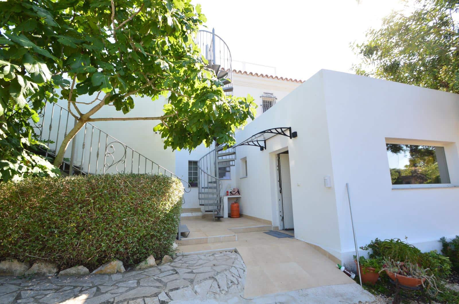 6 soveværelse Finca/Landehus til salg i Sant Jordi med swimmingpool garage - € 800.000 (Ref: 9197105)