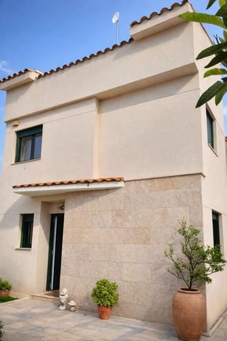 4 soverom Villa til salgs i Vinaròs med garasje - € 380 000 (Ref: 9278469)