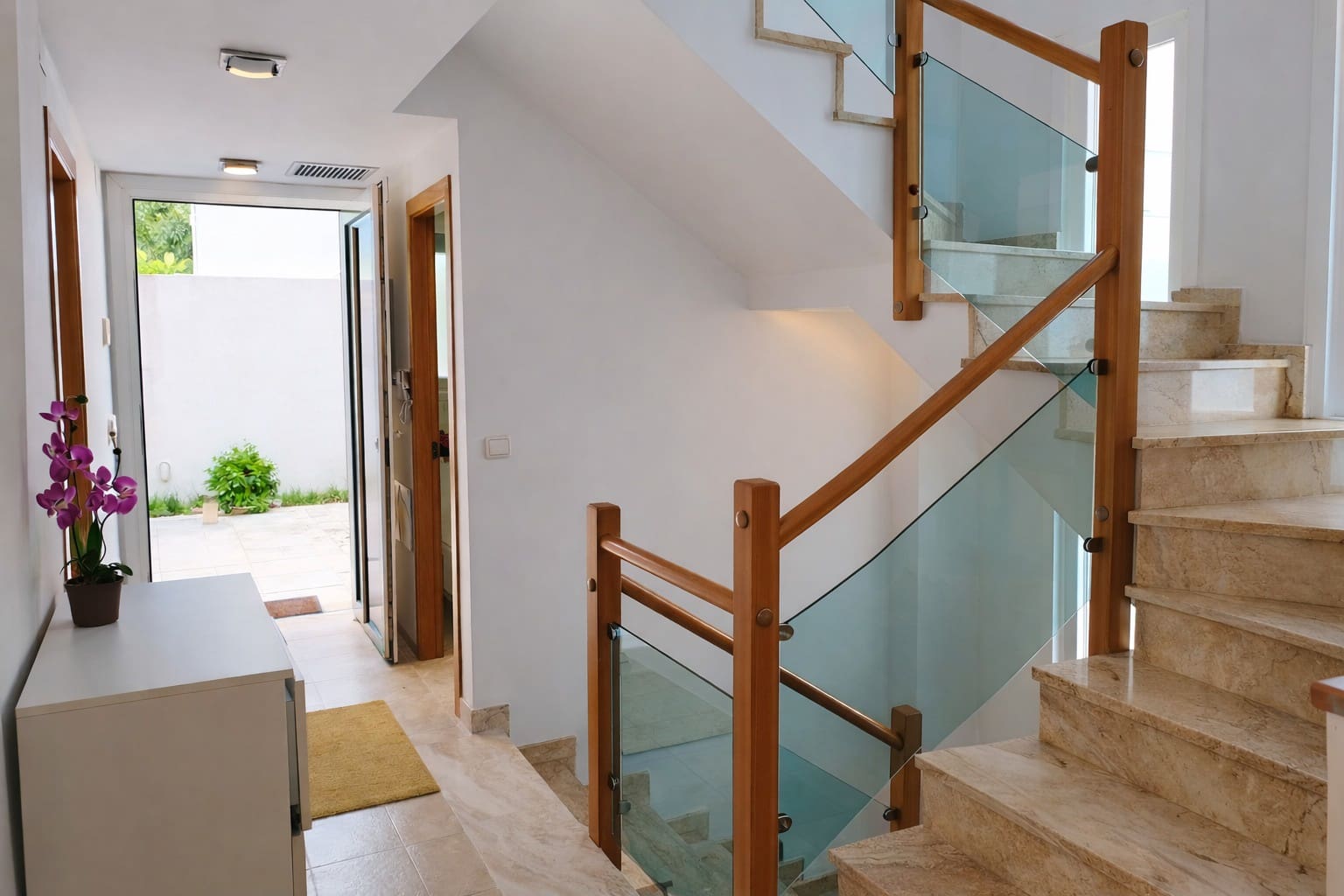 4 slaapkamer Villa te koop in Vinaros met garage - € 380.000 (Ref: 9278469)