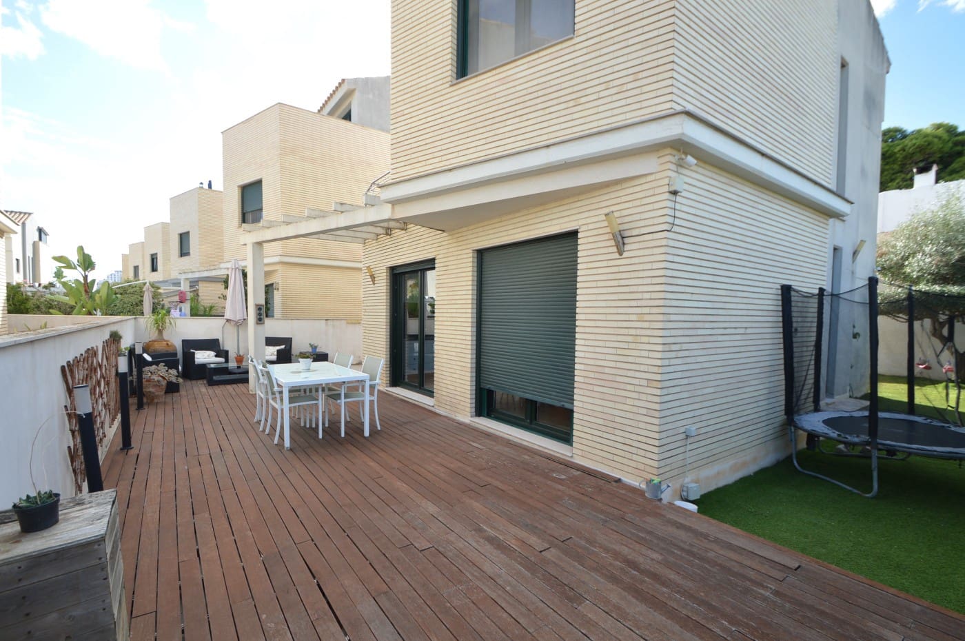 4 soverom Villa til salgs i Vinaros med garasje - € 369 000 (Ref: 9278469)