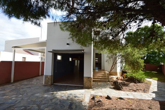 3 soveværelse Villa til salg i Vinaròs med garage - € 320.000 (Ref: 9296482)