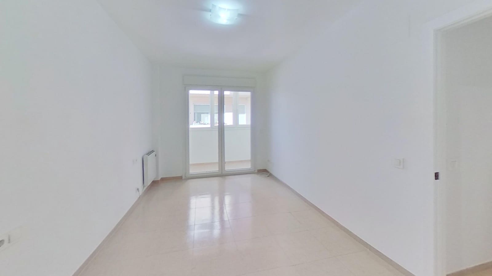 2 makuuhuone Asunto myytävänä paikassa Vinaros mukana 
autotalli - 142 000 € (Ref: 9301511)