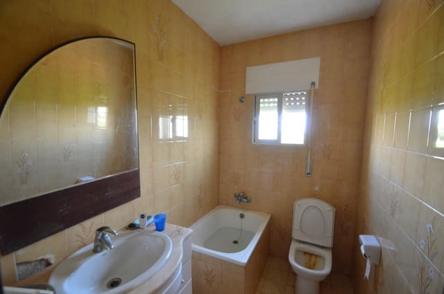 1 bedroom Finca/Country House for sale in Benicarló with garage - € 80,000 (Ref: 9319691)