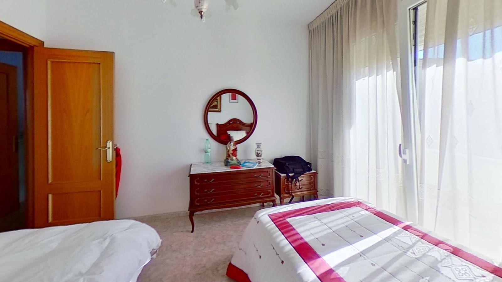 4 slaapkamer Rijtjeshuis te koop in Vinaros - € 320.000 (Ref: 9348666)