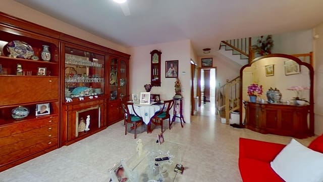 4 slaapkamer Rijtjeshuis te koop in Vinaròs - € 320.000 (Ref: 9348666)