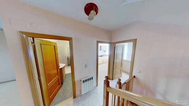 4 slaapkamer Rijtjeshuis te koop in Vinaròs - € 320.000 (Ref: 9348666)