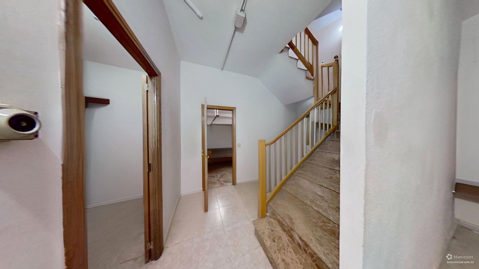 4 slaapkamer Rijtjeshuis te koop in Vinaros - € 320.000 (Ref: 9348666)