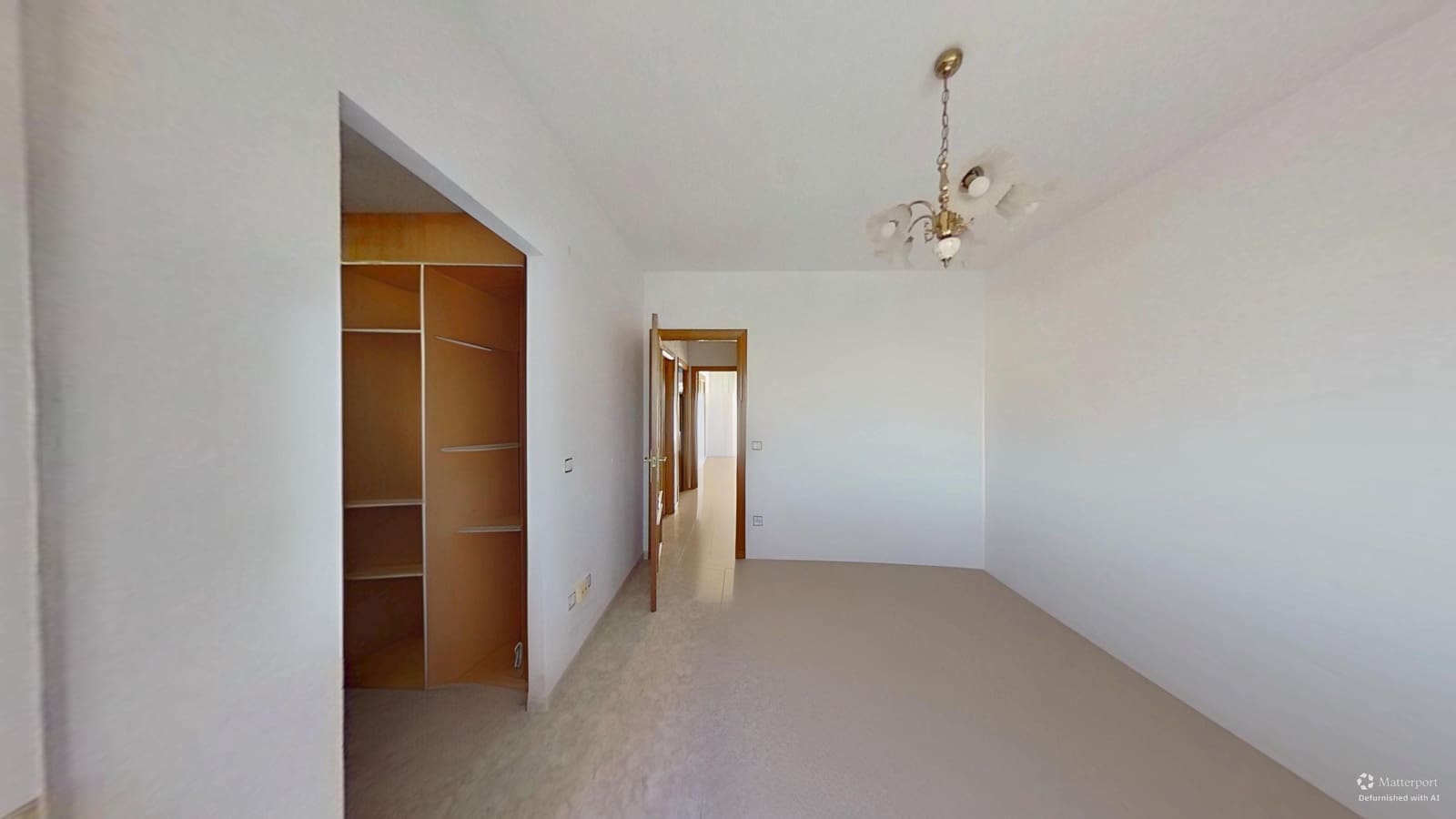 4 slaapkamer Rijtjeshuis te koop in Vinaros - € 320.000 (Ref: 9348666)