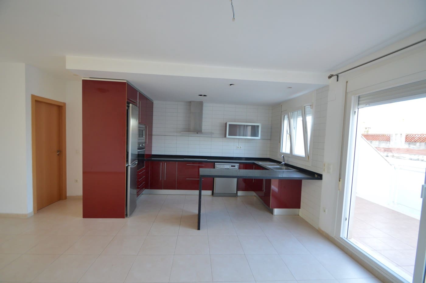 4 slaapkamer Villa te koop in Vinaros - € 245.000 (Ref: 9349999)