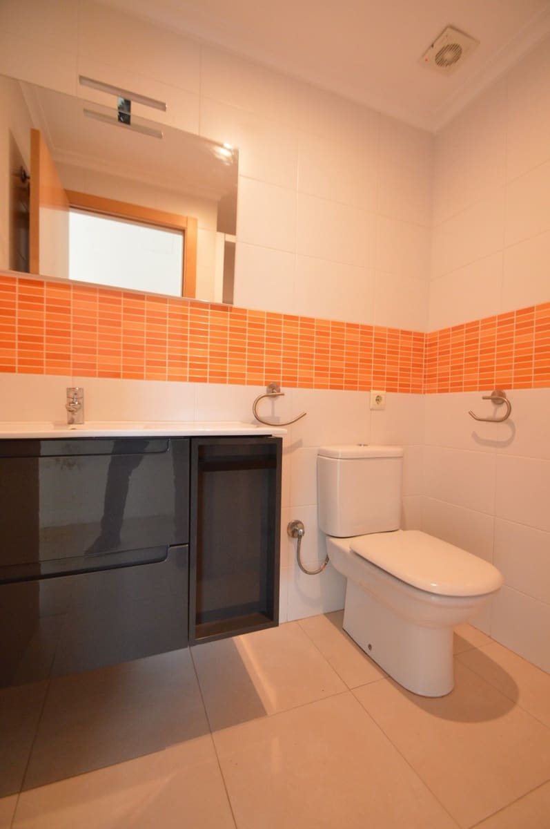 4 slaapkamer Villa te koop in Vinaros - € 245.000 (Ref: 9349999)