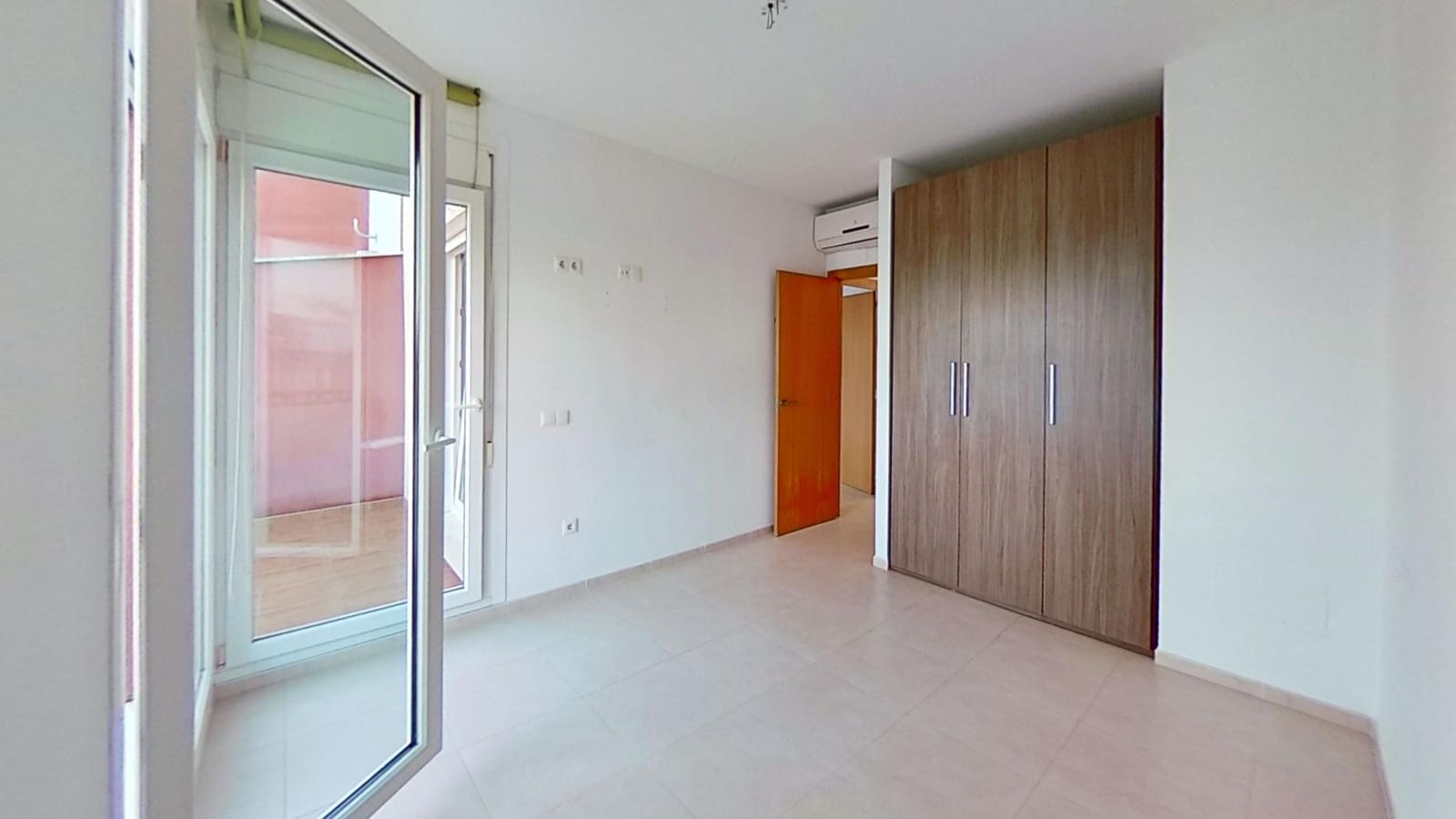 4 slaapkamer Villa te koop in Vinaros - € 245.000 (Ref: 9349999)