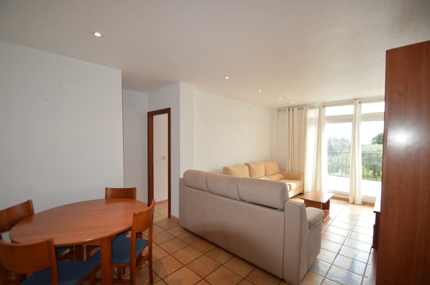 2 Zimmer Apartment zu verkaufen in Sant Jordi mit Pool Garage - 125.000 € (Ref: 9352124)