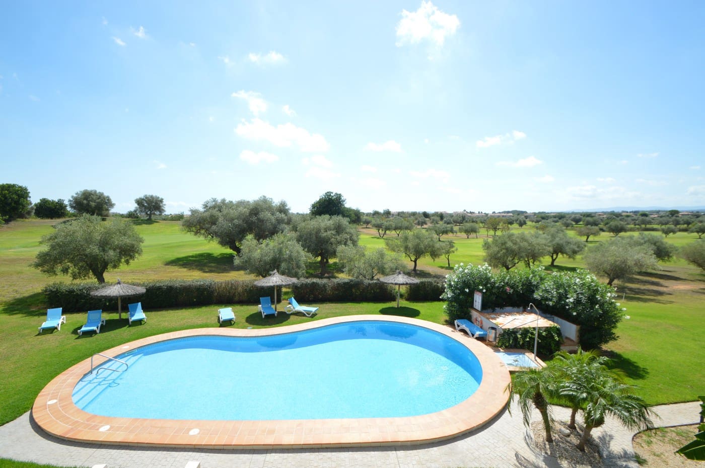 2 Zimmer Apartment zu verkaufen in Sant Jordi mit Pool Garage - 125.000 € (Ref: 9352124)