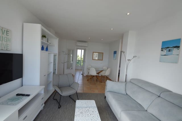 2 slaapkamer Appartement te koop in Sant Jordi met zwembad garage - € 135.000 (Ref: 9354523)