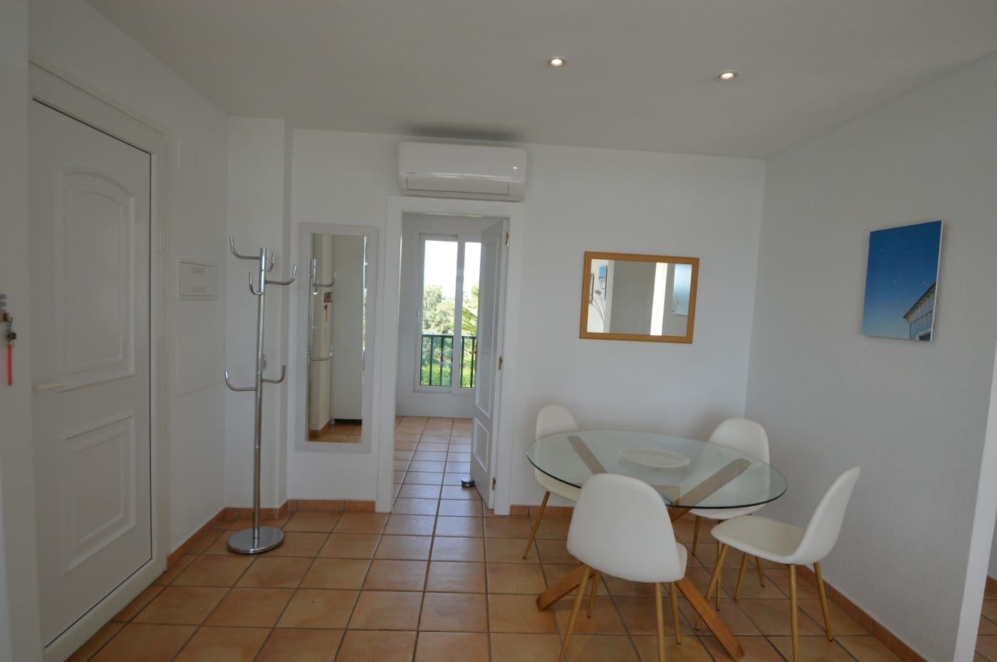 2 makuuhuone Huoneisto myytävänä paikassa Sant Jordi mukana uima-altaan 
autotalli - 135 000 € (Ref: 9354523)