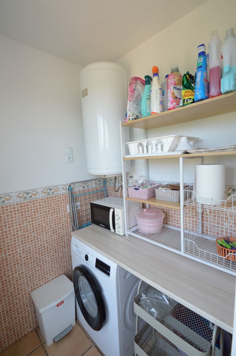 2 makuuhuone Huoneisto myytävänä paikassa Sant Jordi mukana uima-altaan 
autotalli - 135 000 € (Ref: 9354523)