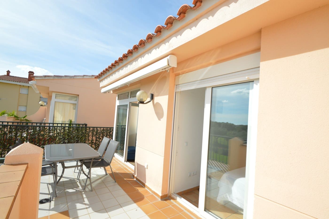 2 makuuhuone Huoneisto myytävänä paikassa Sant Jordi mukana uima-altaan 
autotalli - 135 000 € (Ref: 9354523)