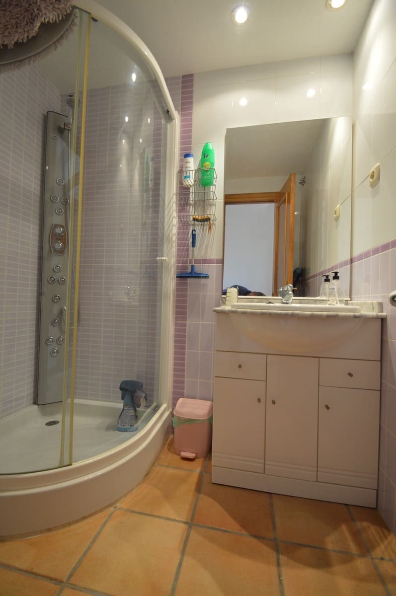 2 slaapkamer Appartement te koop in Sant Jordi met zwembad garage - € 125.000 (Ref: 9355323)