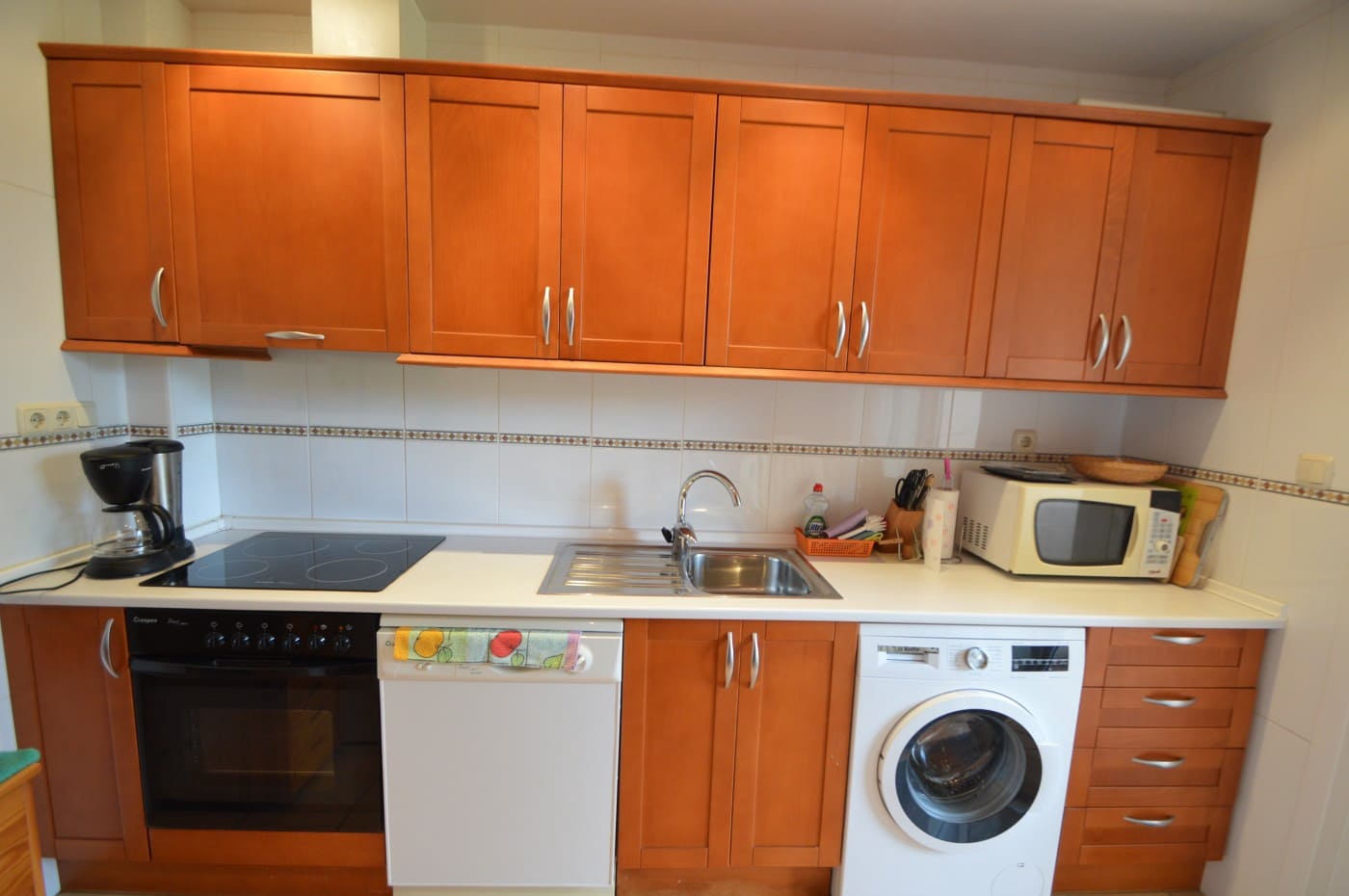 2 slaapkamer Appartement te koop in Sant Jordi met zwembad garage - € 125.000 (Ref: 9355323)