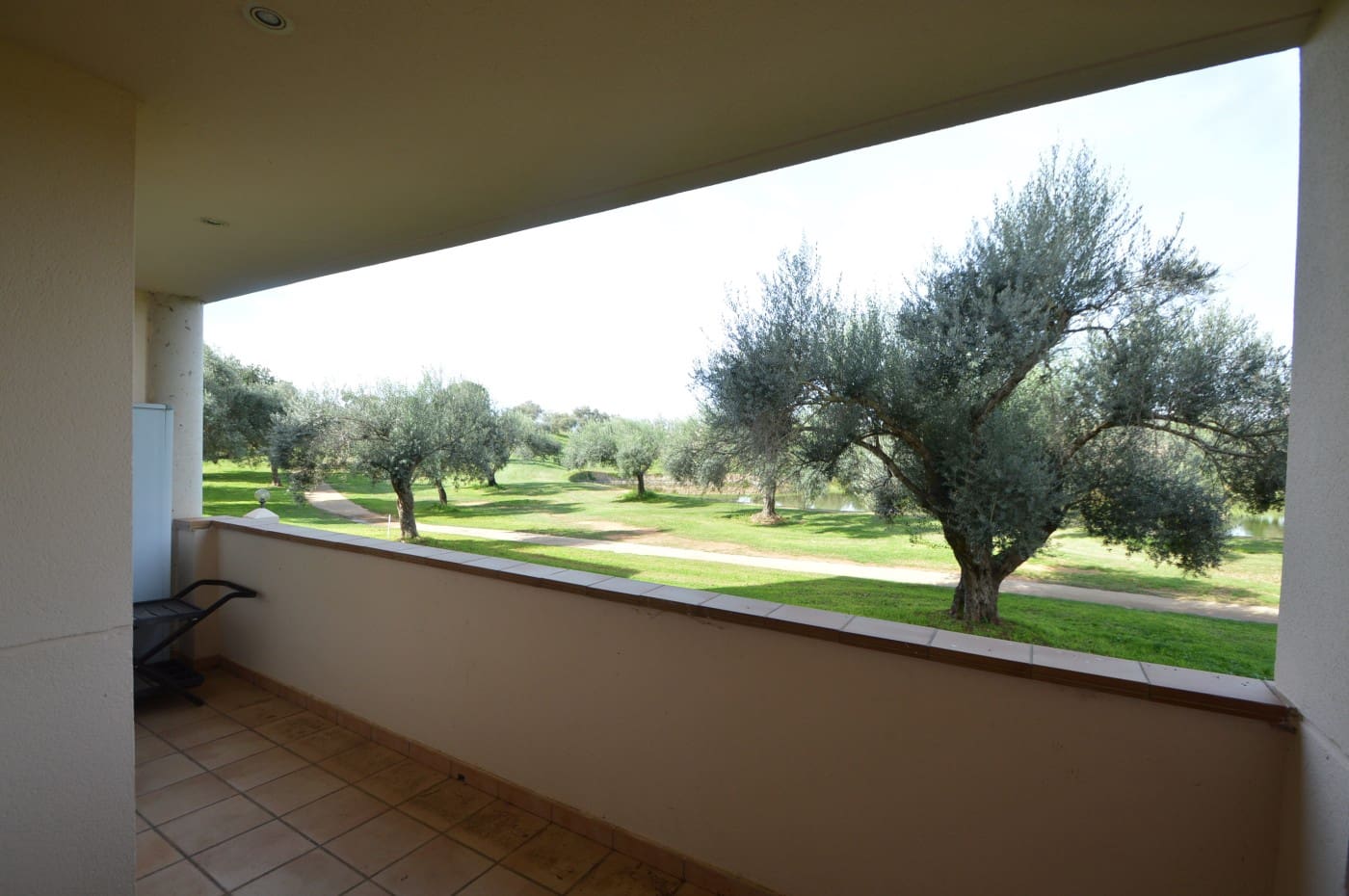 2 slaapkamer Appartement te koop in Sant Jordi met zwembad garage - € 125.000 (Ref: 9355323)