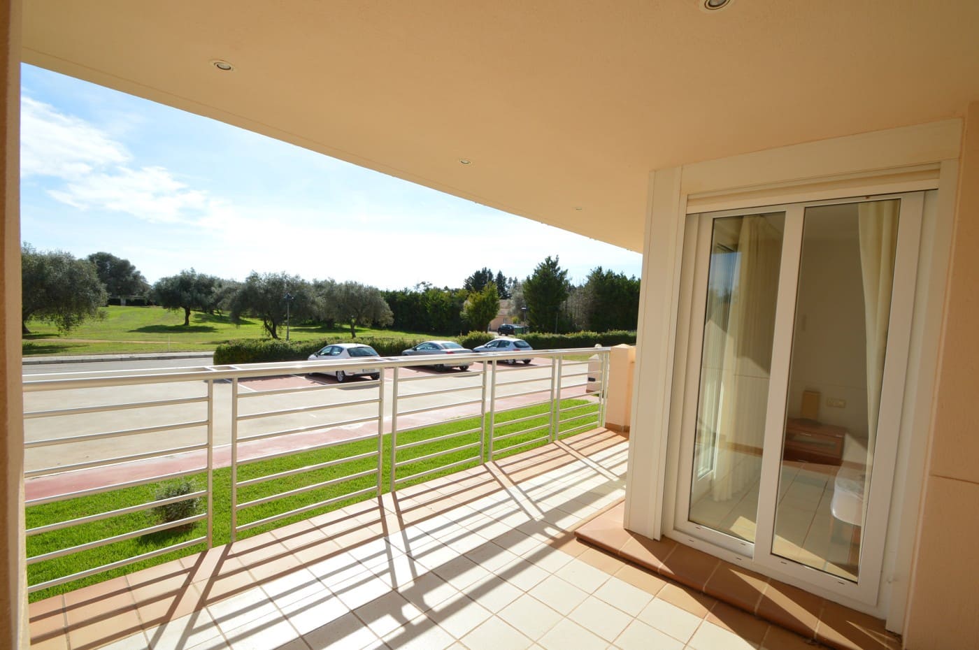 2 slaapkamer Appartement te koop in Sant Jordi met zwembad garage - € 125.000 (Ref: 9355323)