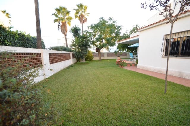 4 makuuhuone Huvila myytävänä paikassa Vinaròs mukana 
autotalli - 380 000 € (Ref: 9360242)