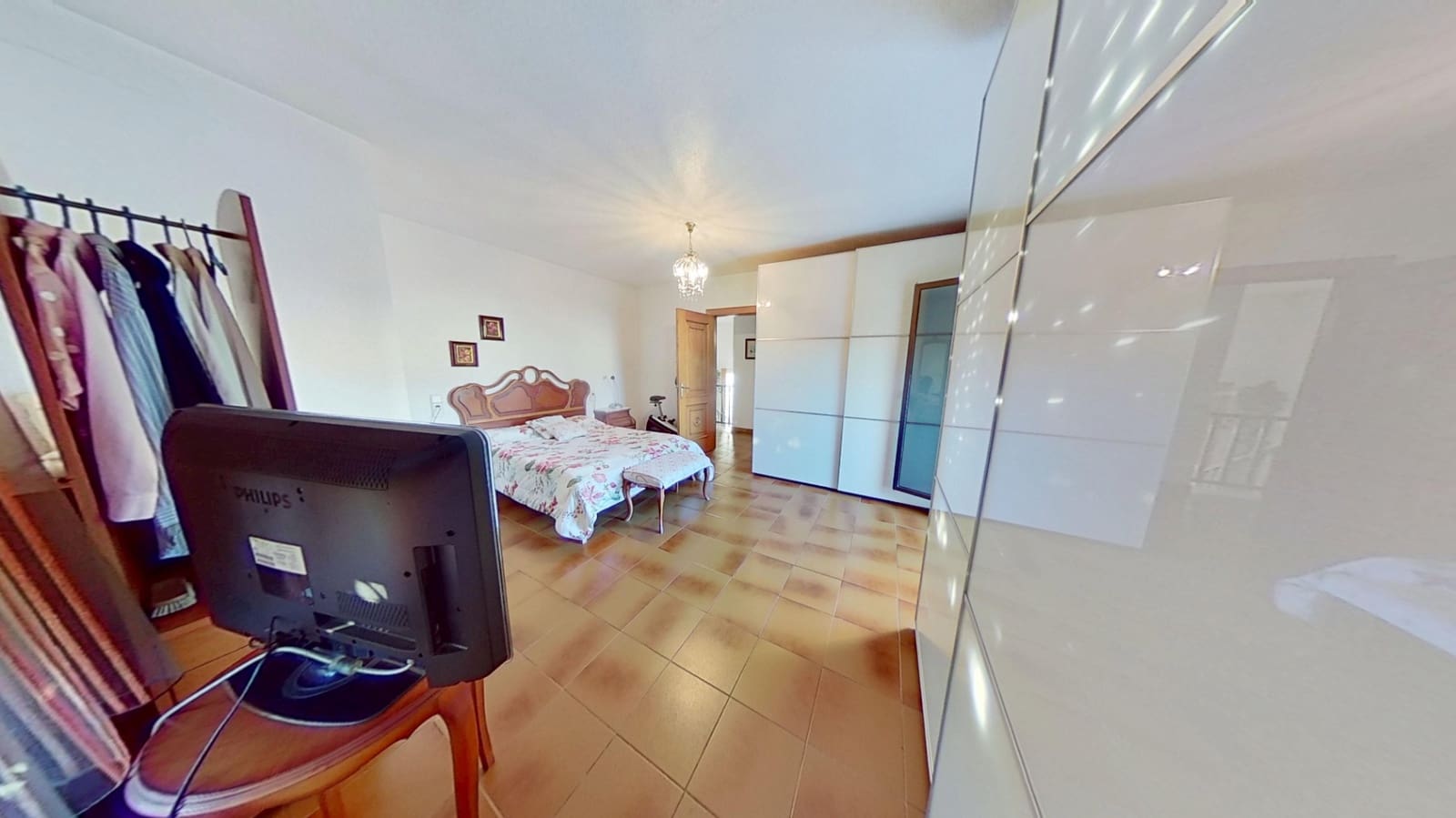 4 makuuhuone Huvila myytävänä paikassa Vinaros mukana 
autotalli - 380 000 € (Ref: 9360242)