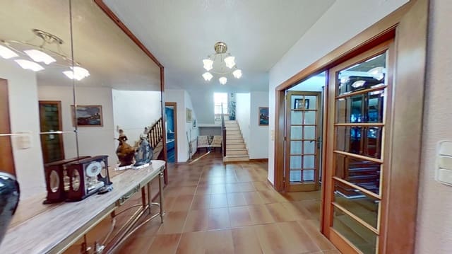 4 makuuhuone Huvila myytävänä paikassa Vinaròs mukana 
autotalli - 380 000 € (Ref: 9360242)