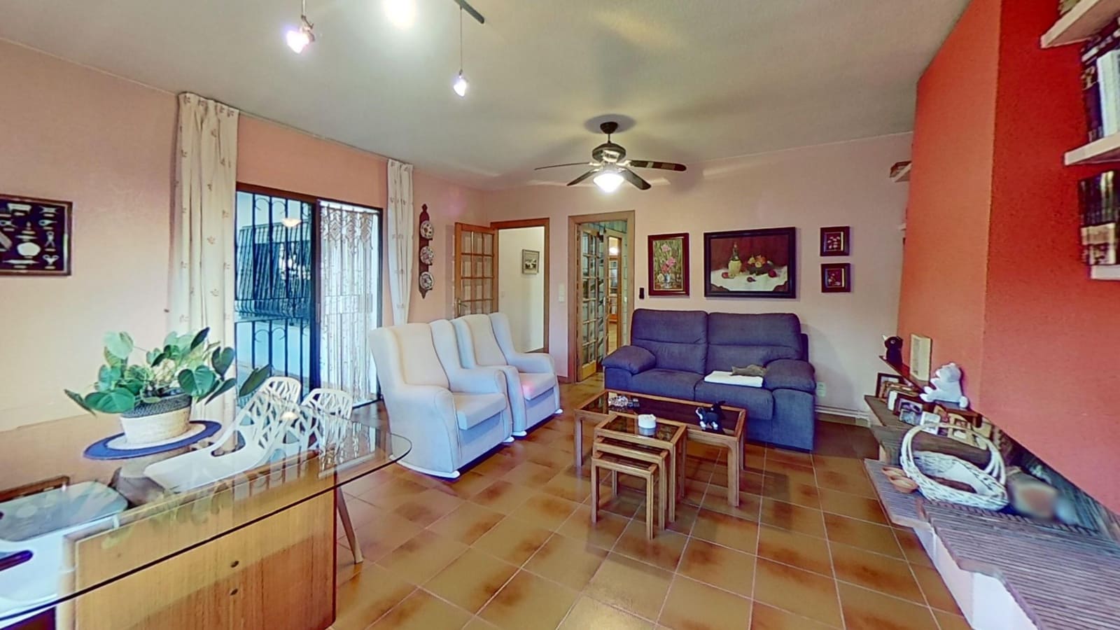 4 makuuhuone Huvila myytävänä paikassa Vinaros mukana 
autotalli - 380 000 € (Ref: 9360242)