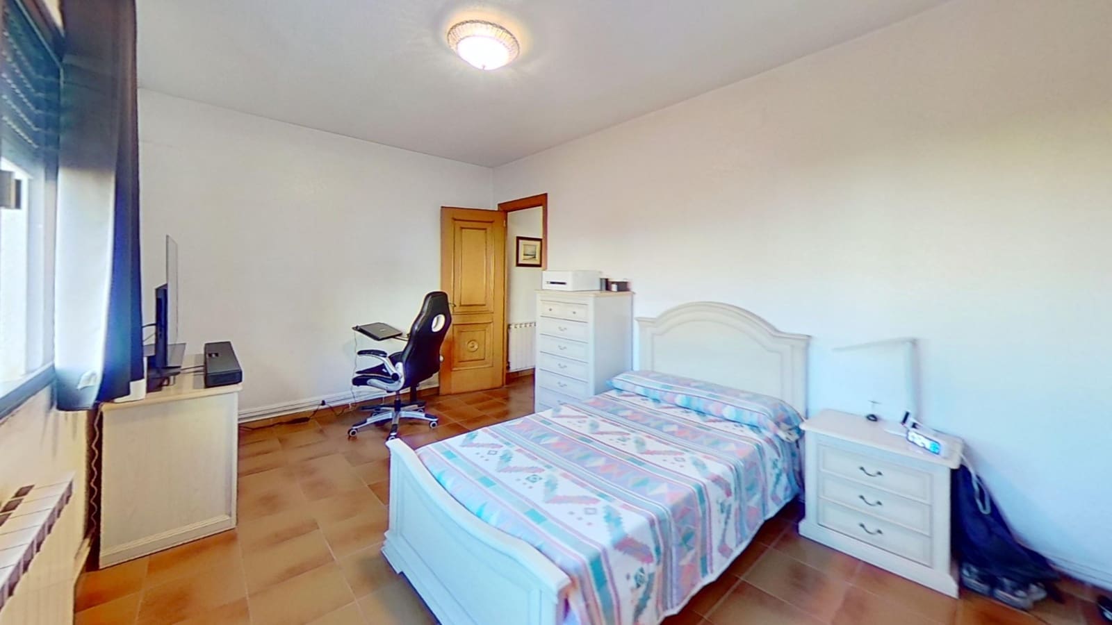 4 makuuhuone Huvila myytävänä paikassa Vinaros mukana 
autotalli - 380 000 € (Ref: 9360242)