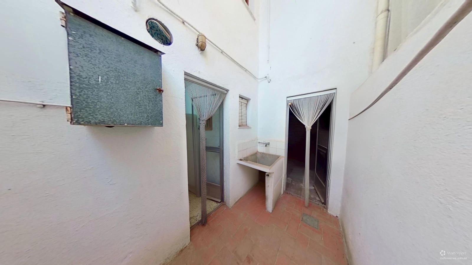 3 bedroom Terraced Villa for sale in Vinaros with garage - € 159,000 (Ref: 9361003)