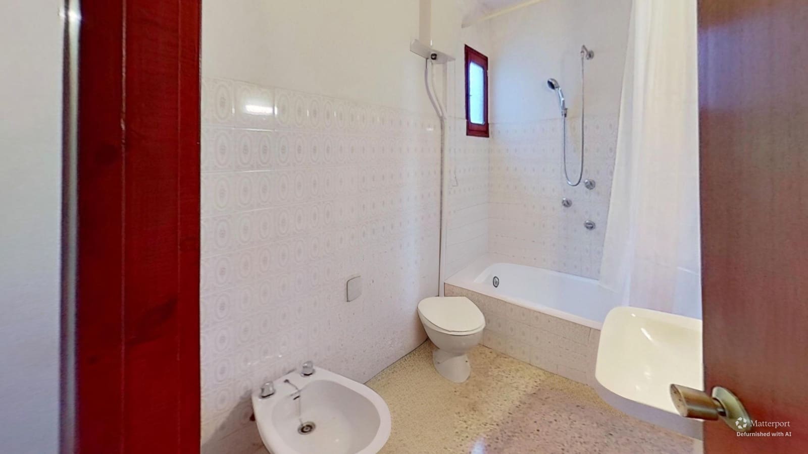 3 bedroom Terraced Villa for sale in Vinaros with garage - € 159,000 (Ref: 9361003)